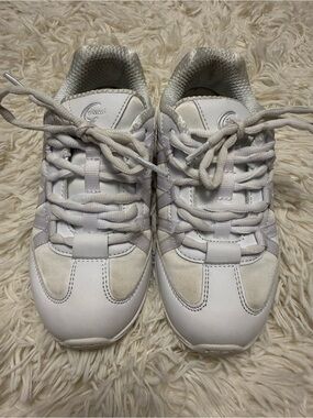 Chassé Girls Cheer Shoes